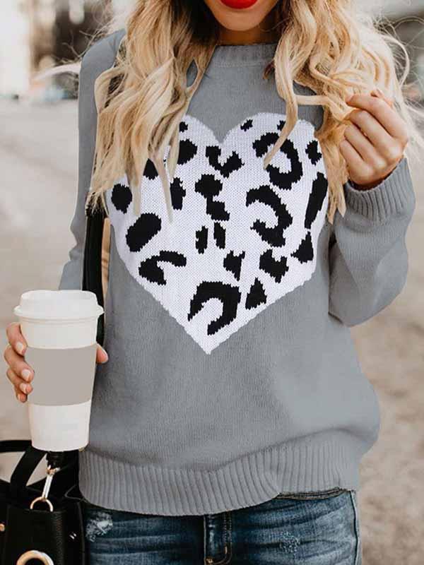 Veleaee Love Shaped Leopard Sweater
