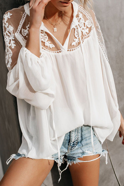 Veleaee Sweet Love Floral Embroidery Shirt - 3 Colors