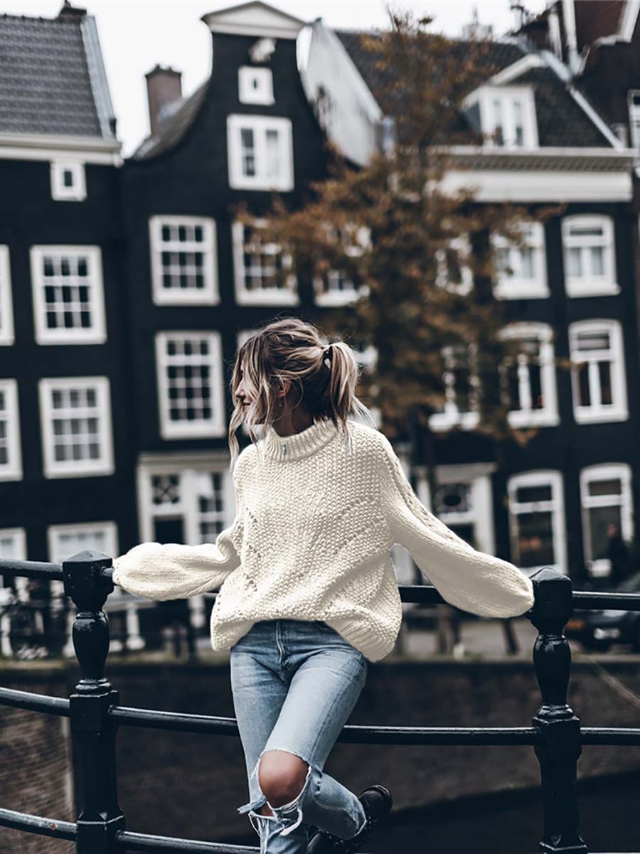 Veleaee Round Neck Hollow Sweater(7 colors)