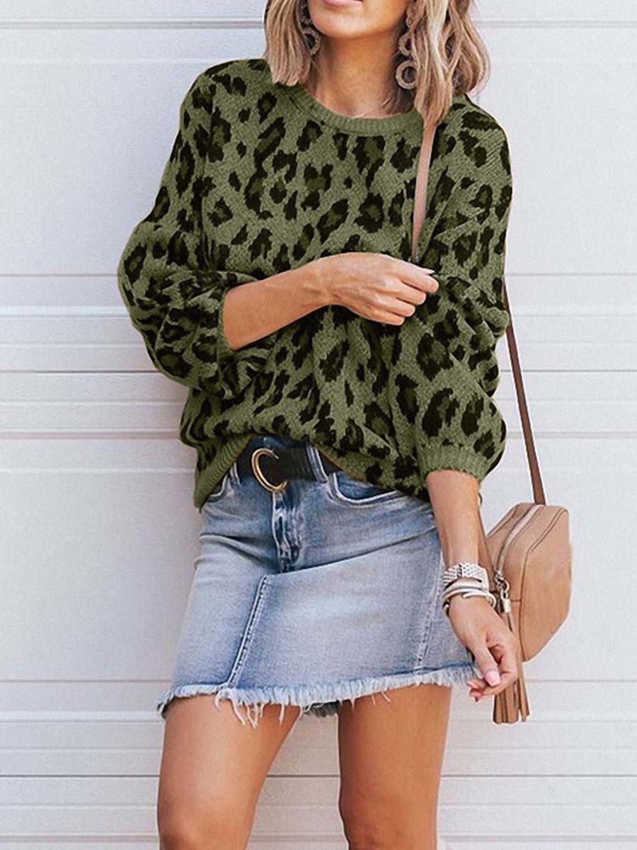 Veleaee Round Neck Leopard Sweater