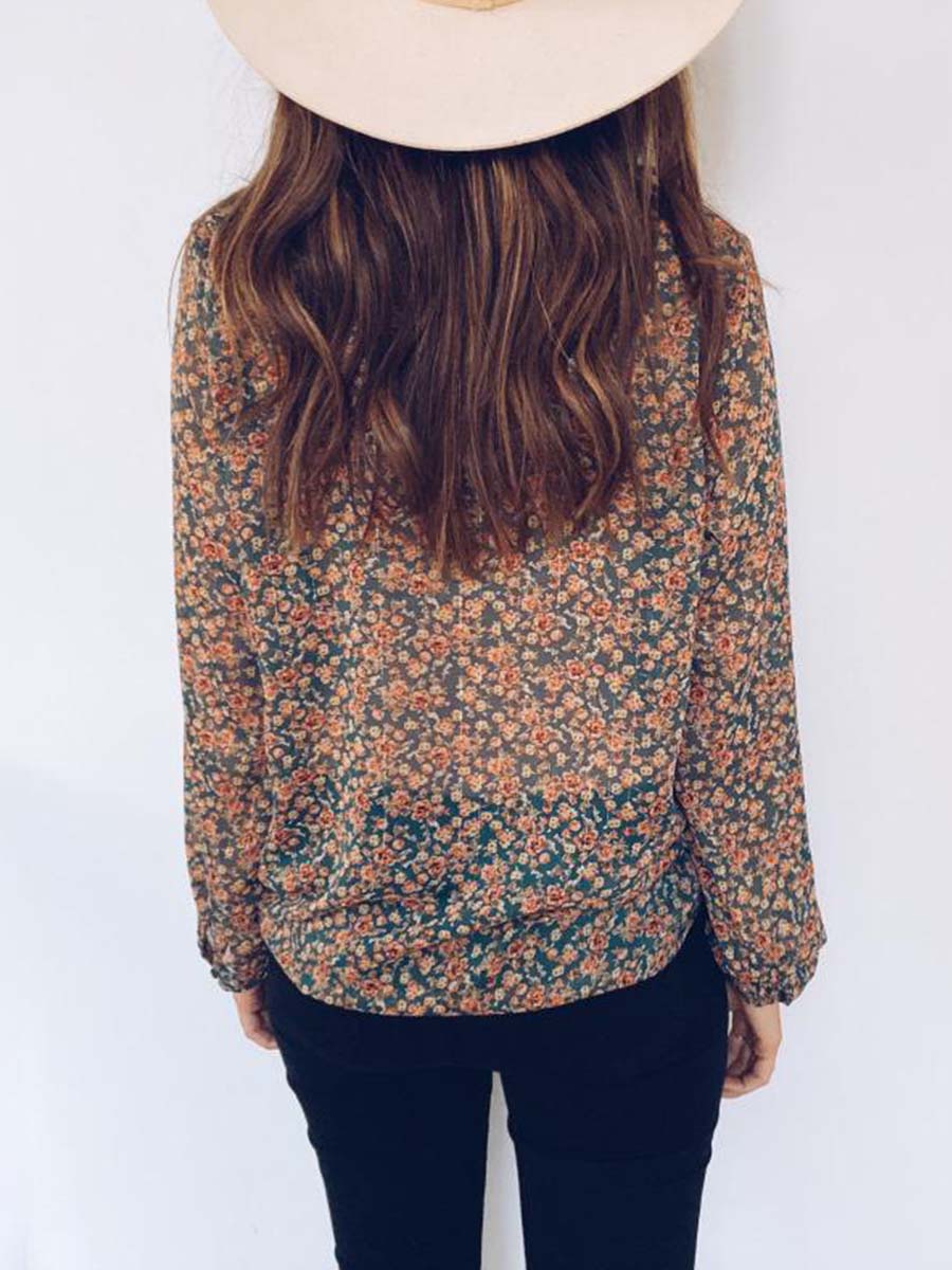 Veleaee Floral Chiffon Blouse