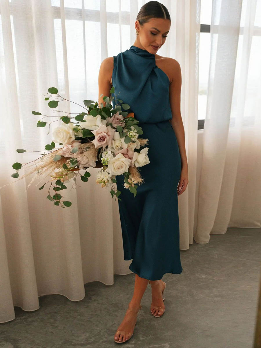 Veleaee Sleeveless Hanging Neck Solid Color Satin Dress(6 Colors)