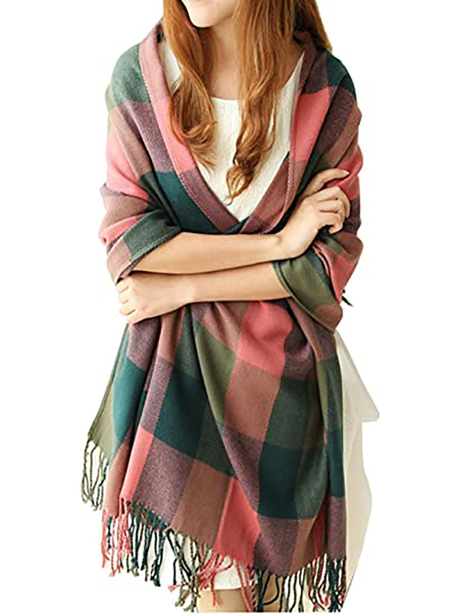 Veleaee Warm Plaid Tassel Scarf