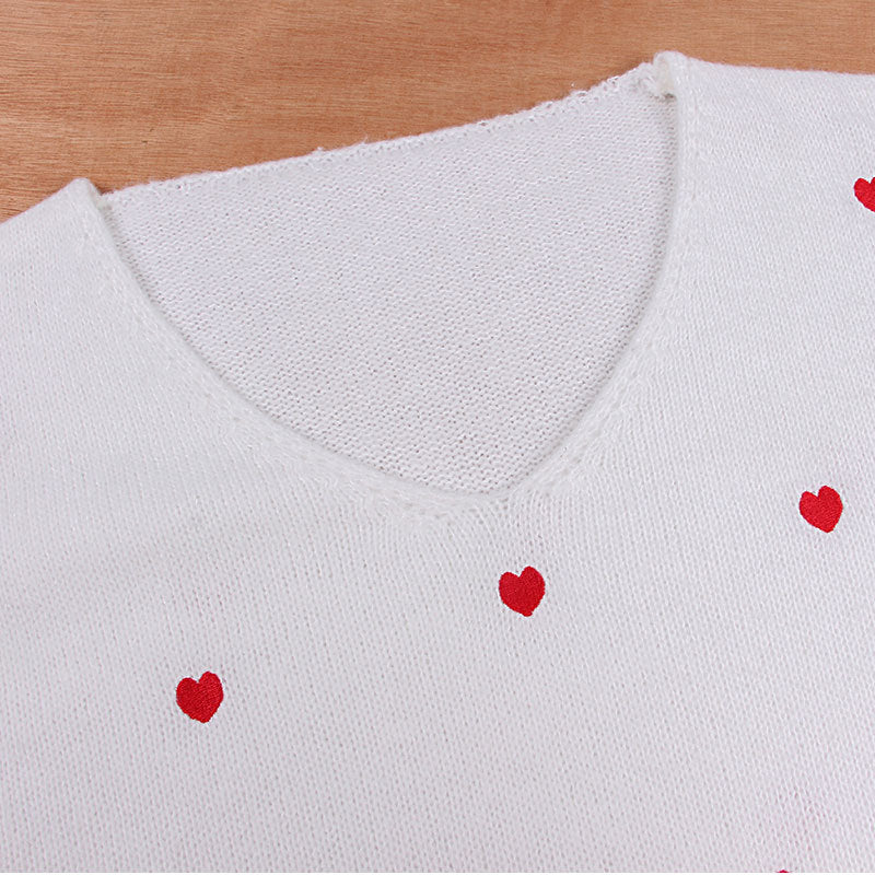 Veleaee Love Polka Dot V-Neck Sweater