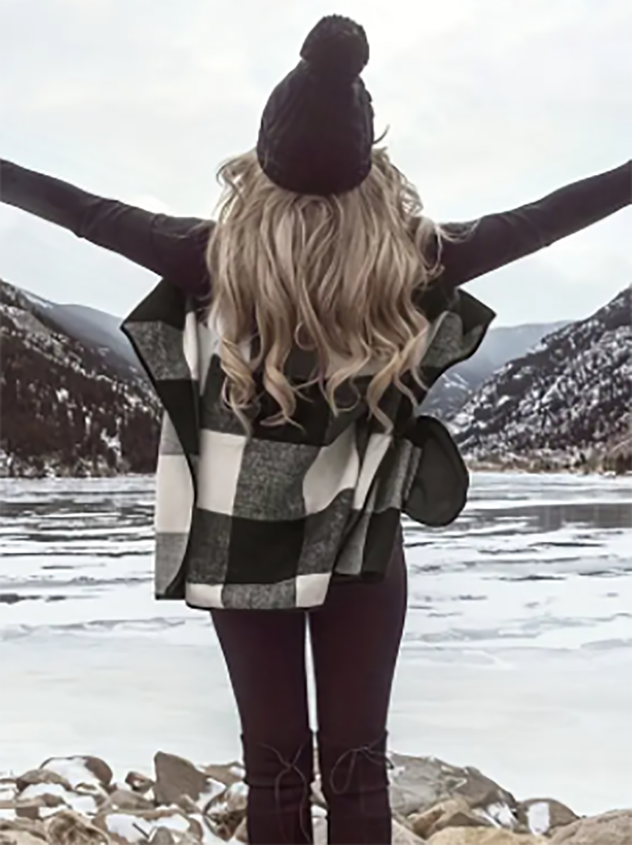 Veleaee Sleeveless Plaid Cardigan Vest