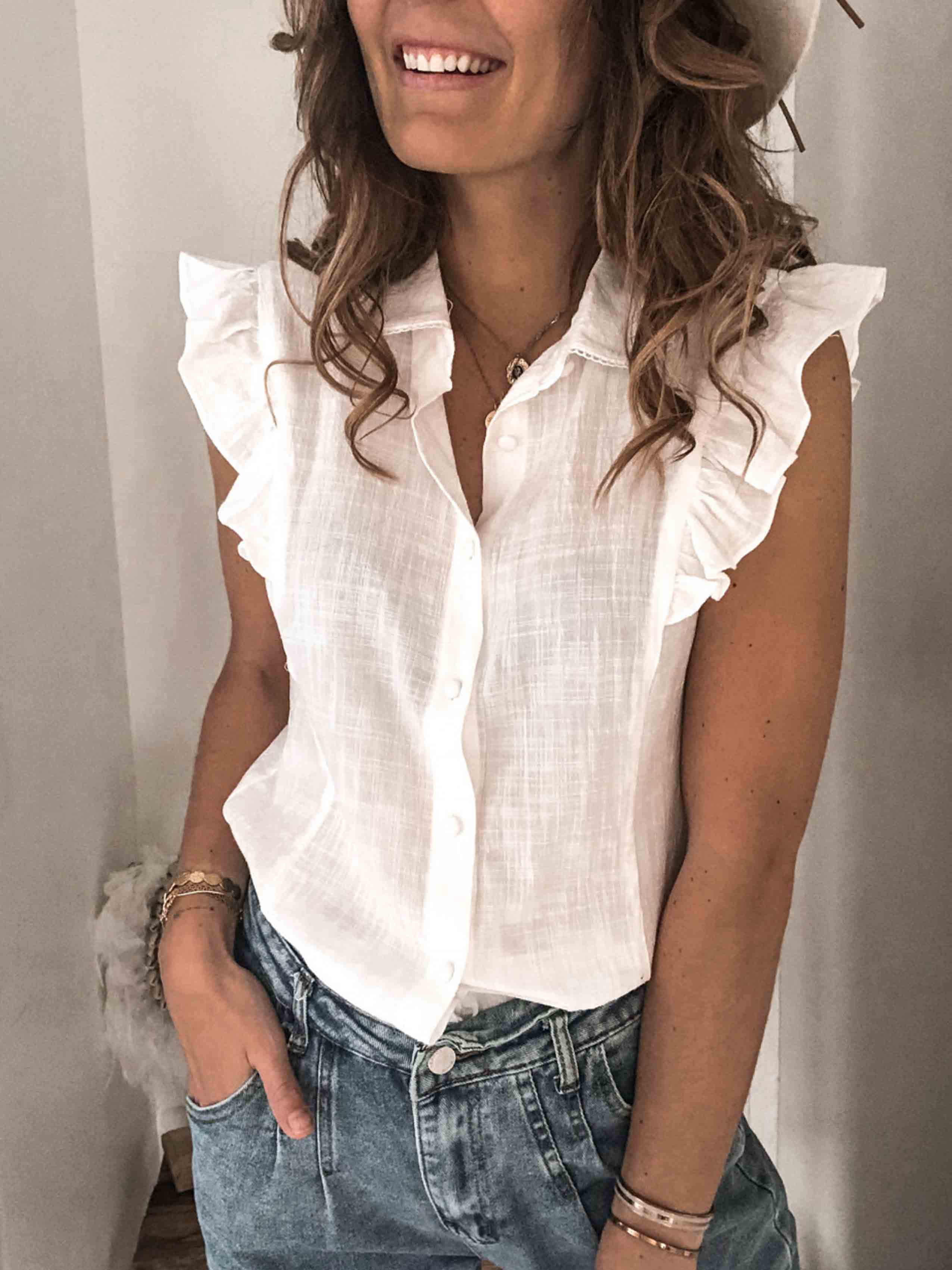 Veleaee Lapel Button Ruffled Shirt